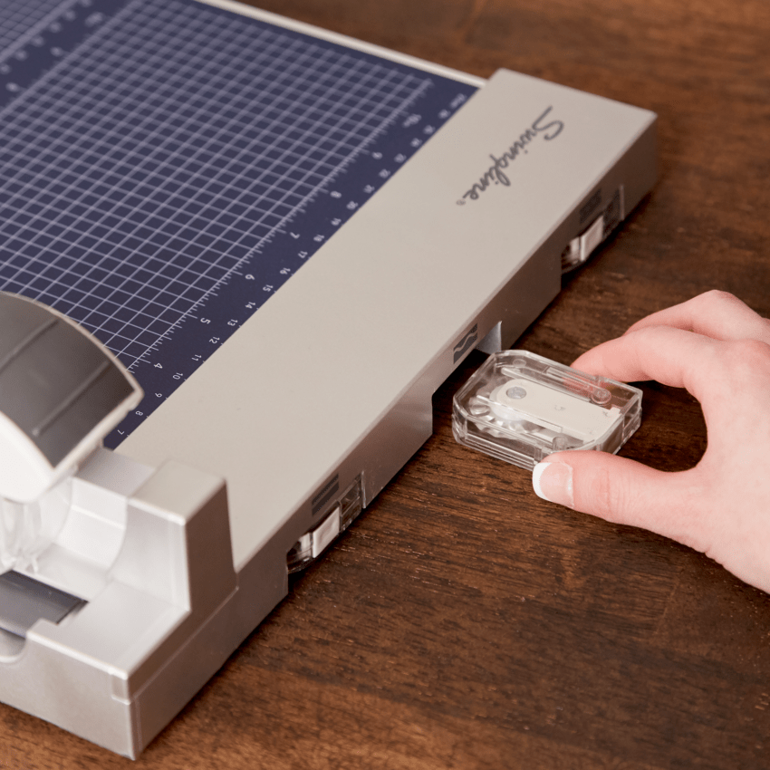 Alternate image #8 of G7010009